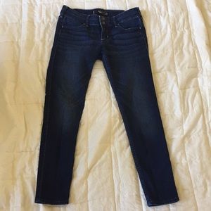 Hollister Crop Jeans Size 5/27